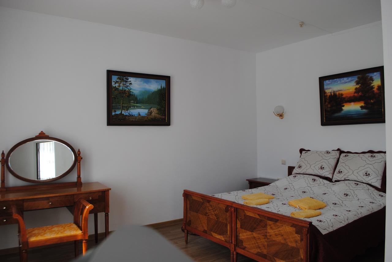 Hotel - Restaurant "Lion'S Heart" Velyka Omelyana Εξωτερικό φωτογραφία