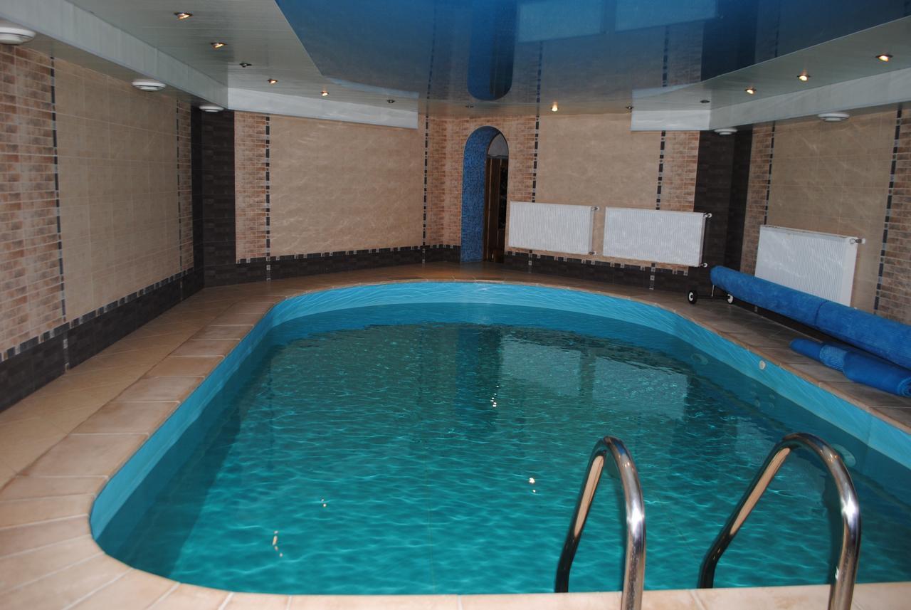 Hotel - Restaurant "Lion'S Heart" Velyka Omelyana Εξωτερικό φωτογραφία