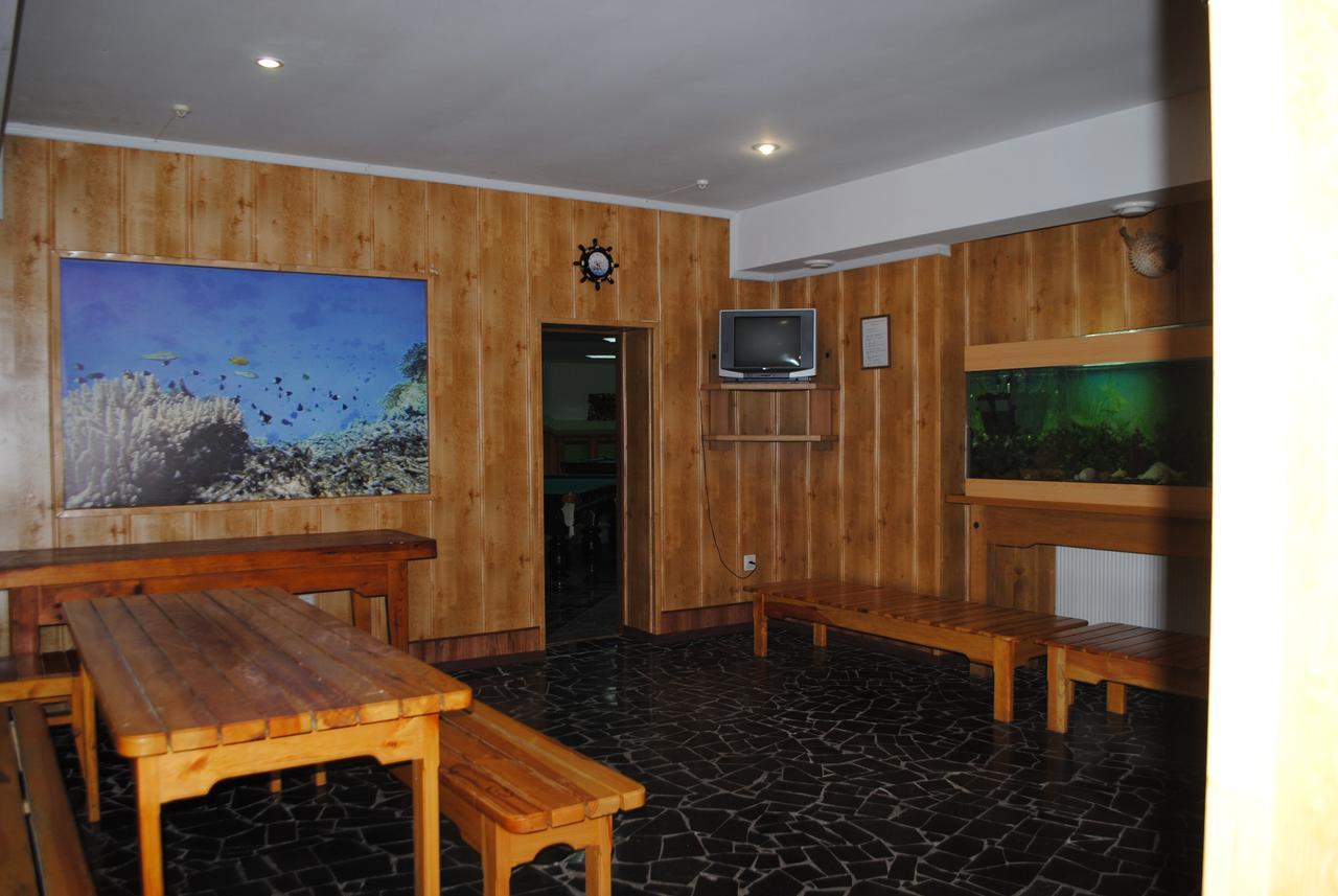 Hotel - Restaurant "Lion'S Heart" Velyka Omelyana Εξωτερικό φωτογραφία