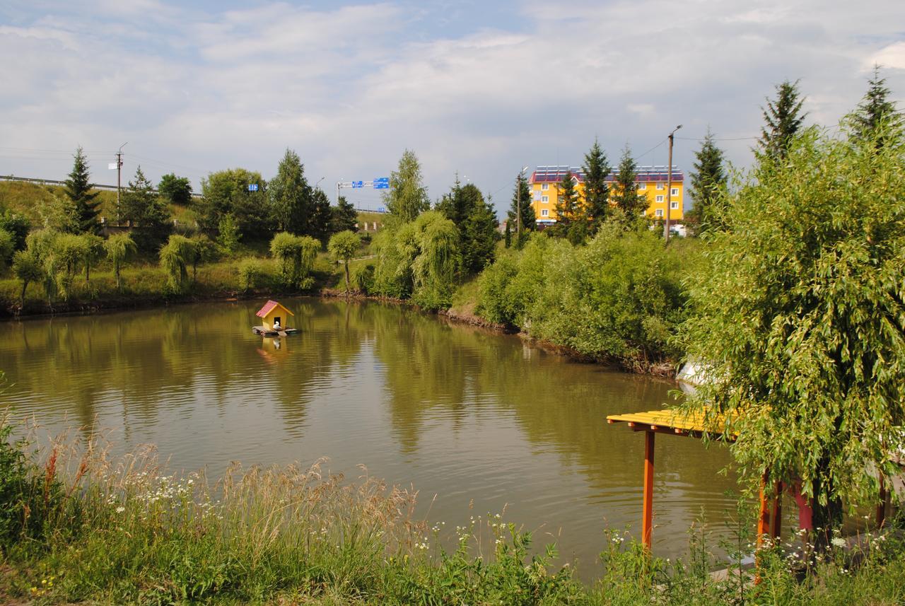 Hotel - Restaurant "Lion'S Heart" Velyka Omelyana Εξωτερικό φωτογραφία